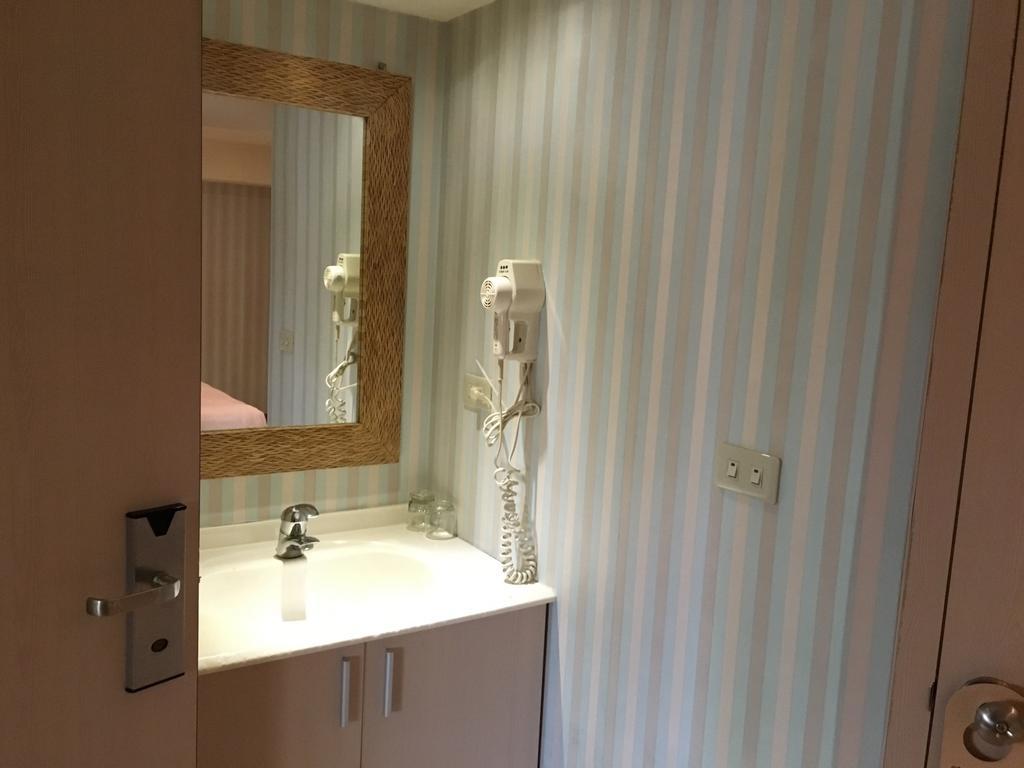 Daylight Hotel Zhonghe  Luaran gambar